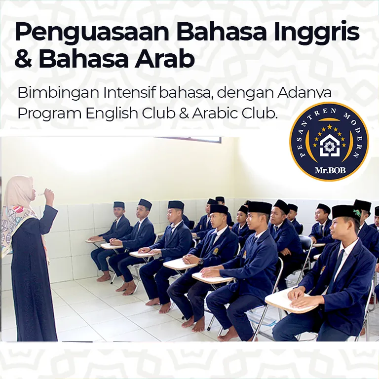 ENGLISH CLUB PESANTREN MODERN MR BOB MADIUN